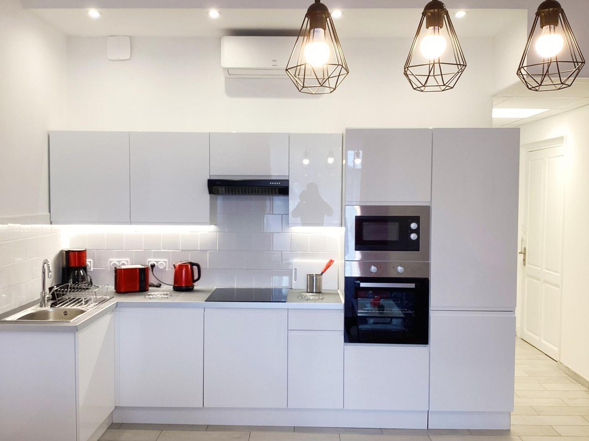 Appartement Stella 95 M2 Climatise Parking Proche Sanctuaires لورد المظهر الخارجي الصورة