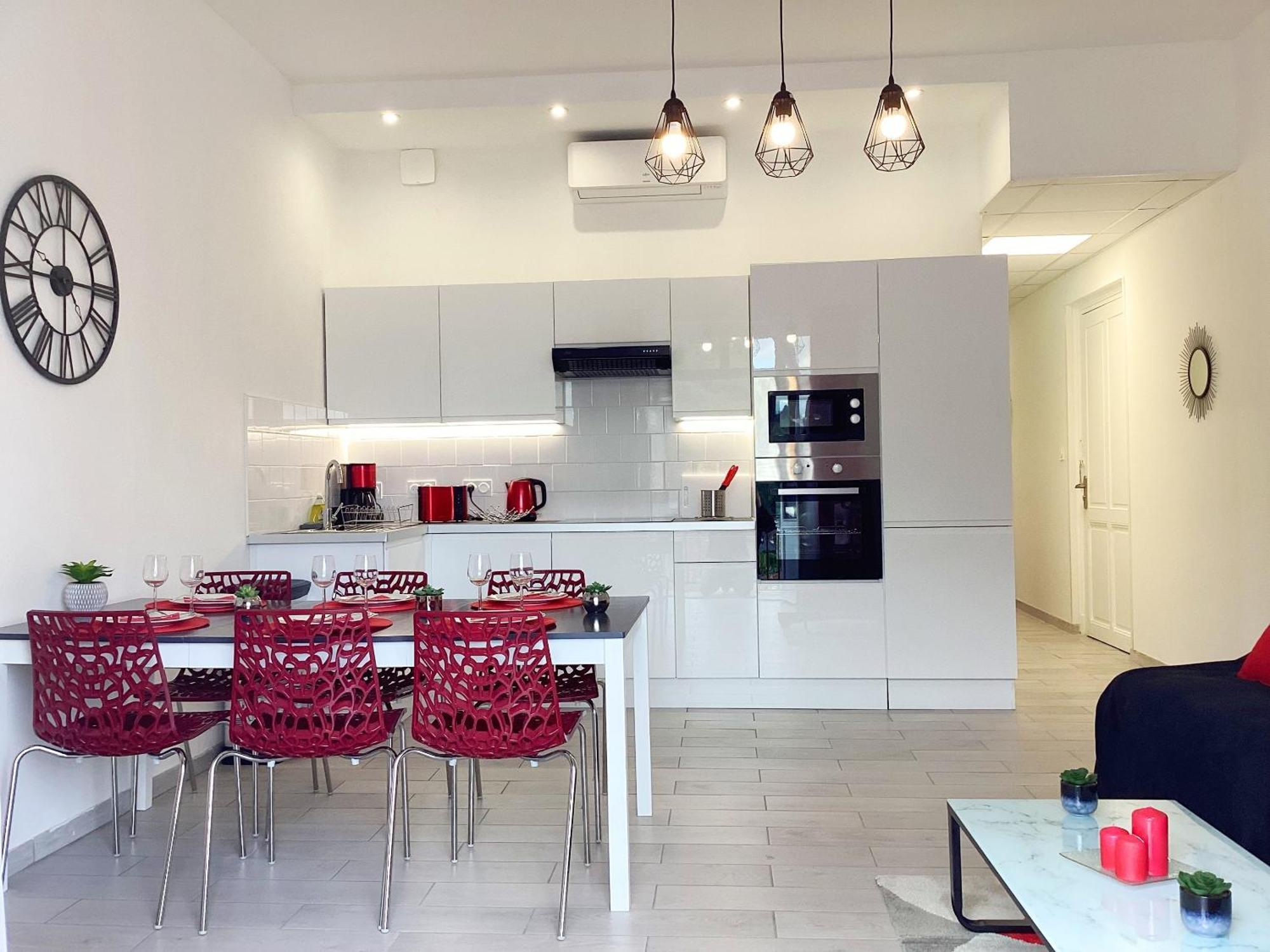 Appartement Stella 95 M2 Climatise Parking Proche Sanctuaires لورد المظهر الخارجي الصورة